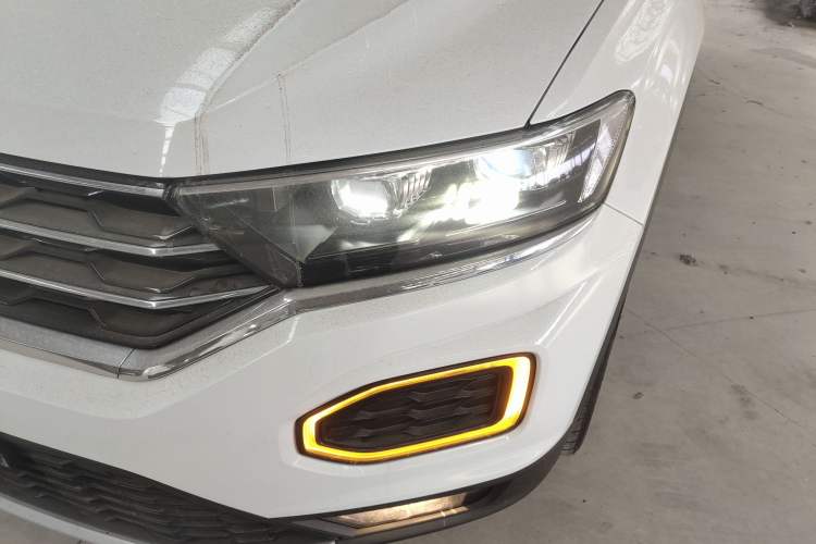 Used Volkswagen T-ROC 2021 280TSI DSG Two-Wheel Drive Comfort Connect Edition Left Front Headlight