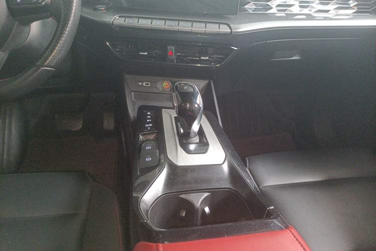 Used MG 5 2021 300TGI DCT Luxury Flagship Edition
