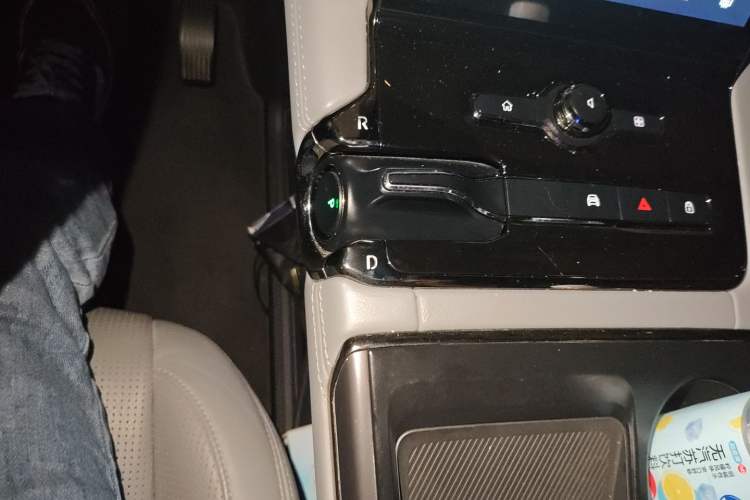 Used Nio ES8 2020 415 km Range 6-Seater Version