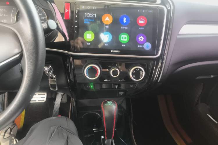 Used Honda Gienia 2017 1.5L CVT Comfort Version Audio And AC Panel