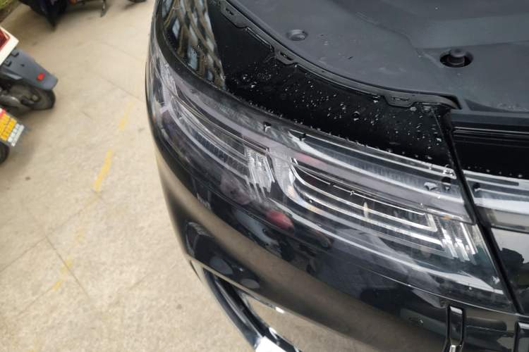 Used Chery T11 2026 Model 220 All-Wheel Drive Dual IMAX Theater Edition
