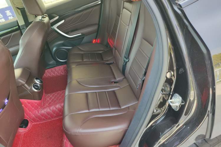 Used Wey VV7 2017 2.0T Ultra-Luxury Version Left Rear Seat