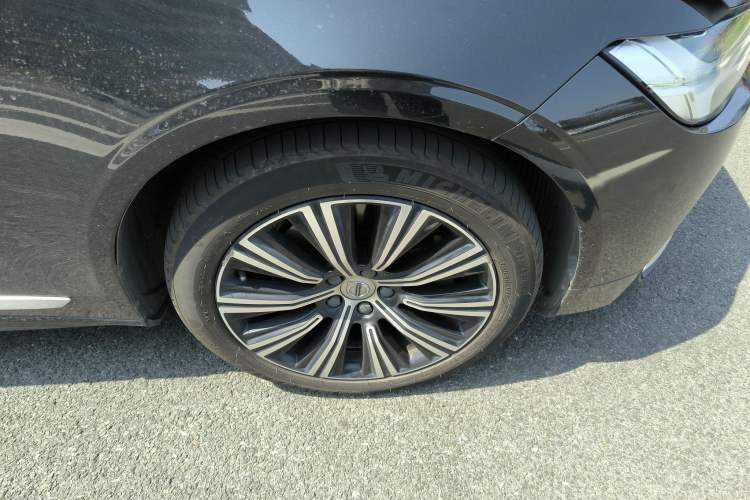 Used Volvo S90 2022 B5 Zhiyi Luxury Edition
