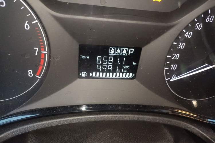 Used Buick Excelle 2020 15N CVT Elite Edition Odometer Close Up