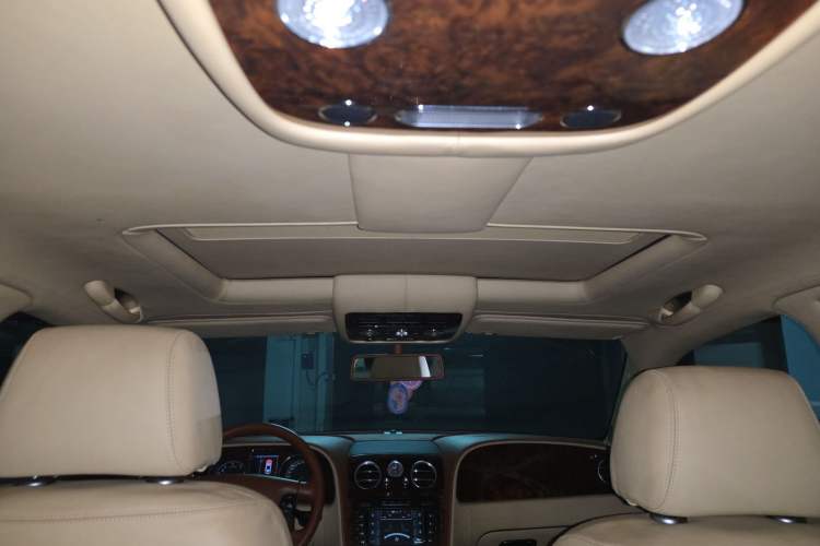 Used Bentley Flying Spur 2010 6.0T Five-Seat Version
