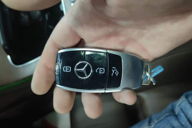 Used Mercedes-Benz E-Class 2022 Updated E 300 L Luxury Edition