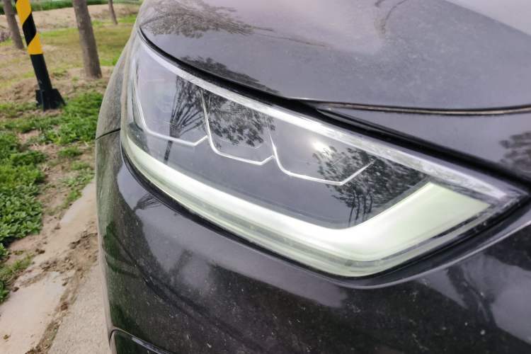 Used Toyota Crown Kluger 2022 2.5L HEV Four-Wheel Drive Premium Edition Right Front Headlight