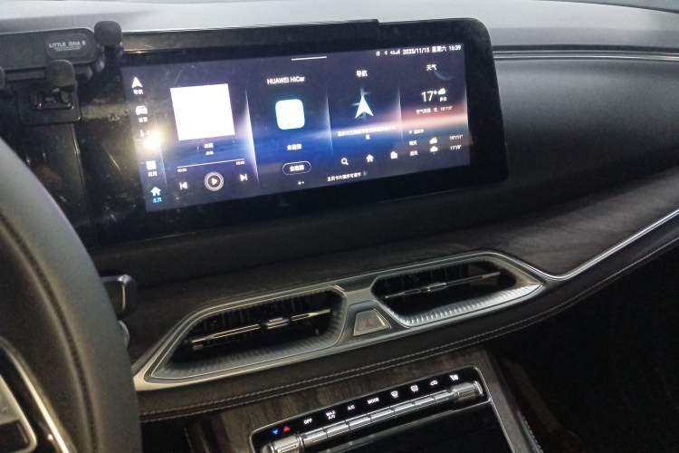 Used Landian E5 2023 1.5L DE-i 100KM Comfort Edition 7-Seater
