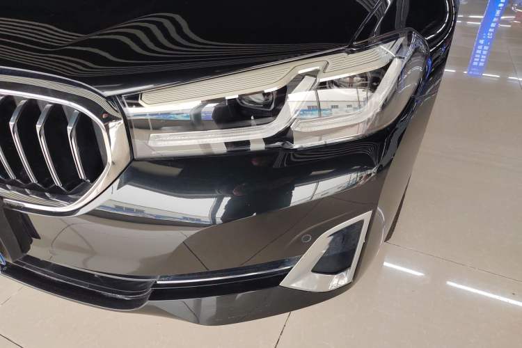 Used BMW 5 Series 2023 Updated 530Li Luxury Package Prestige Version Left Front Headlight