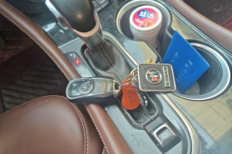 Used Buick Envision 2018 28T Four-Wheel Drive Elite Version