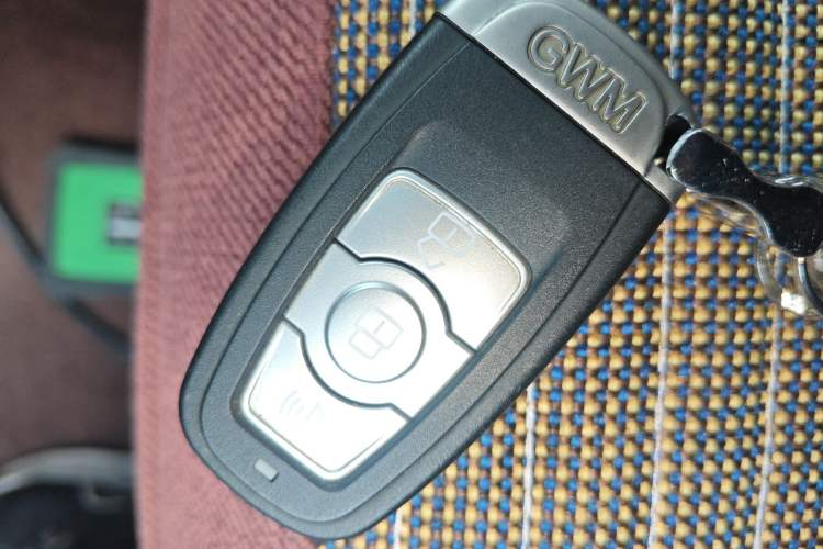 Used Haval H6 2016 Upgraded Model 1.5T Manual Two-Wheel Drive Elite Version