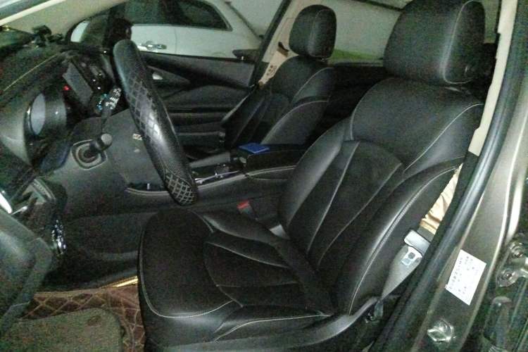 Used Buick Envision 2015 20T Two-Wheel-Drive Elite Model Left Front Seat