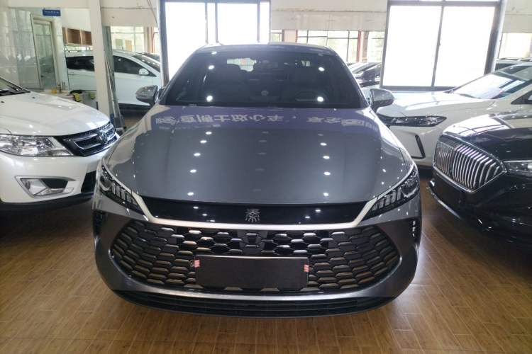 Used BYD Qin PLUS 2025 DM-i Smart Drive 55KM Leading Model Front