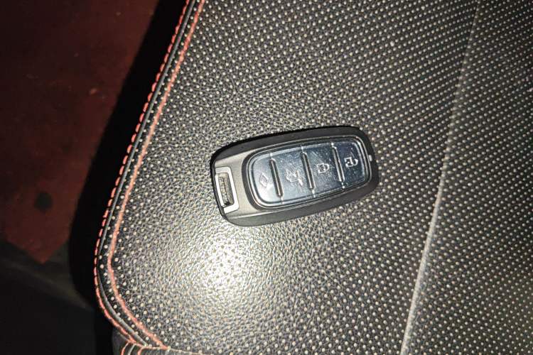 Used Zotye Domy X5 2015 1.5T CVT ZhiXian Model China IV Standard Vehicle Key