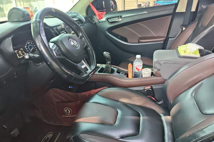 Used Dongfeng Fengon 580 2016 1.5T Manual Luxury Edition