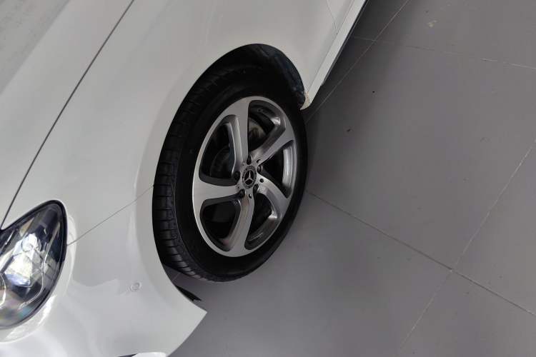 Used Mercedes-Benz E-Class 2018 Facelift E 200 L Sport 4MATIC