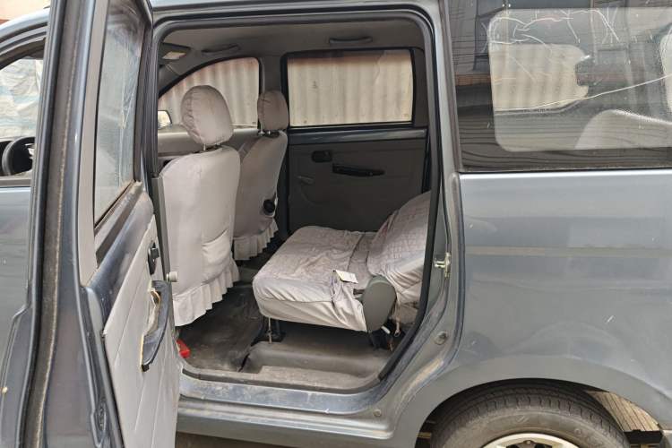 Used Wuling Hongguang 2014 1.2L Base Model China IV