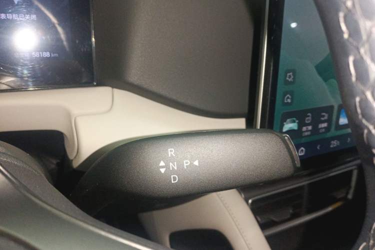 Used BYD Yuan UP 2025 Intelligent Driving Version 401 KM Dynamic Edition