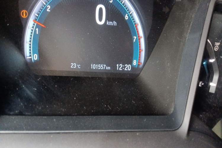 Used Honda Civic 2021 HATCHBACK 220TURBO CVT New Trendsetter Odometer Close Up