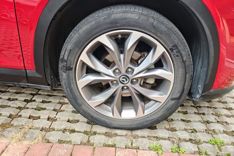 Used Mazda CX-4 2018 2.5L Automatic 4x4 Bluelight Fearless Edition China V Standard
