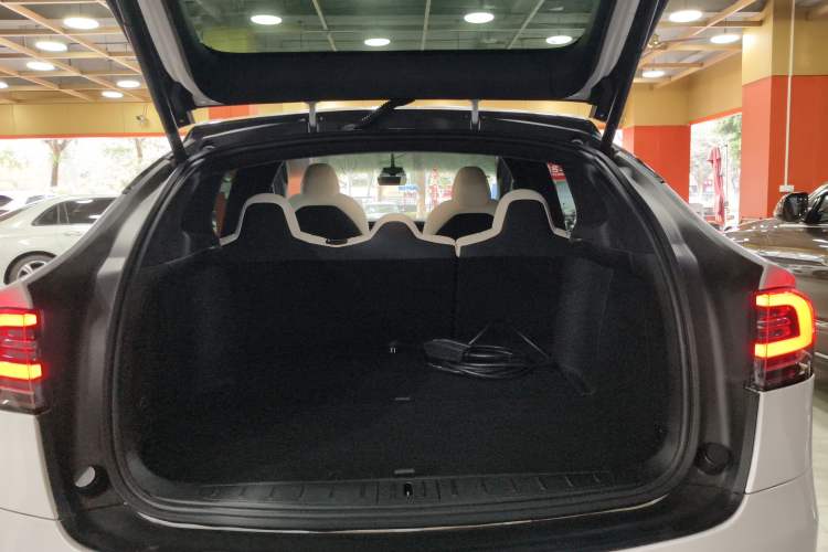 Used Tesla Model X 2019 Long-Range Version