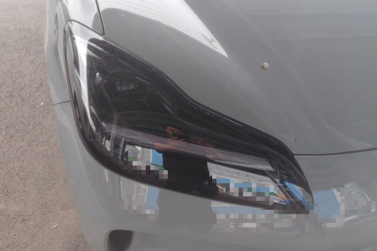 Used Wuling Bingo PLUS 2024 330 km Range Five-Seater Version
