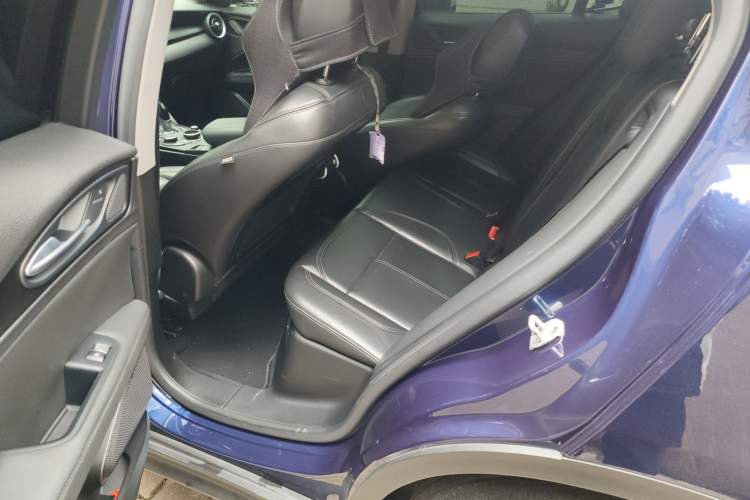 Used Alfa Romeo Stelvio 2017 2.0T 200HP Elite Edition