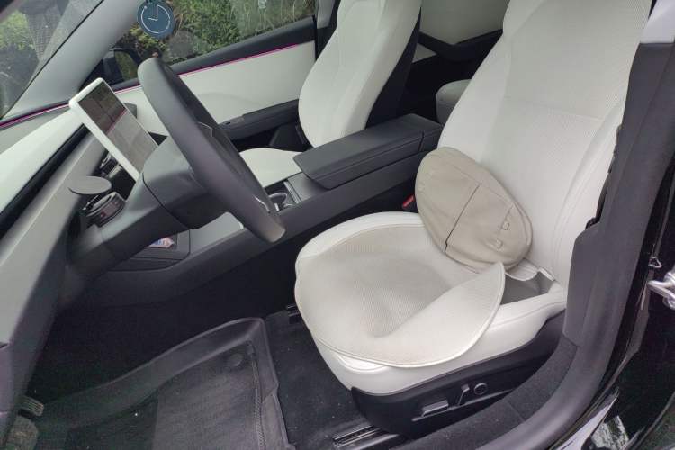 Used Tesla Model 3 2023 Rear-Wheel-Drive Version
