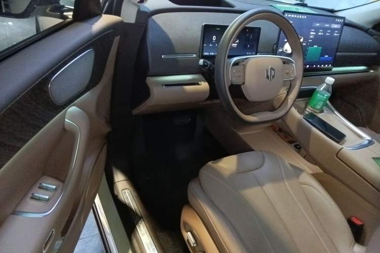 Used Leapmotor C11 2026 Range-Extended 300 LiDAR Prestige Edition
