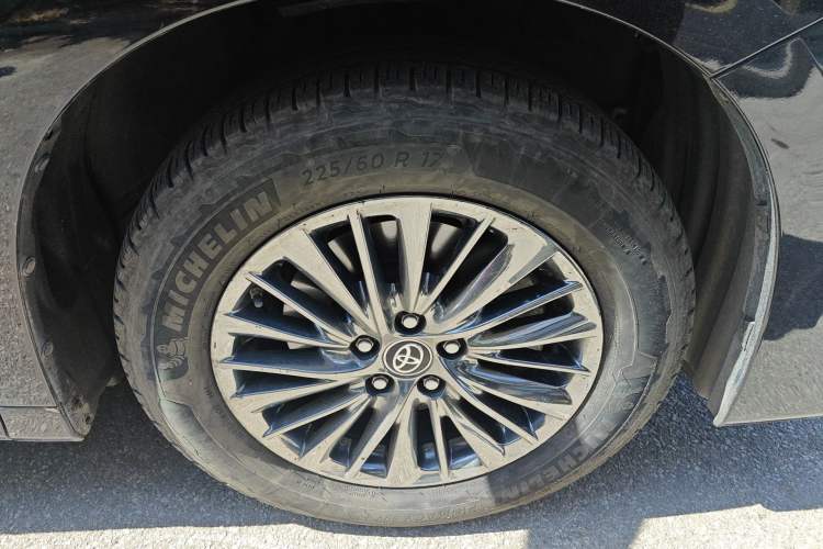 Used Toyota Vellfire 2020 Dual-Engine 2.5L HV Prestige Edition Right Front Wheel Hub