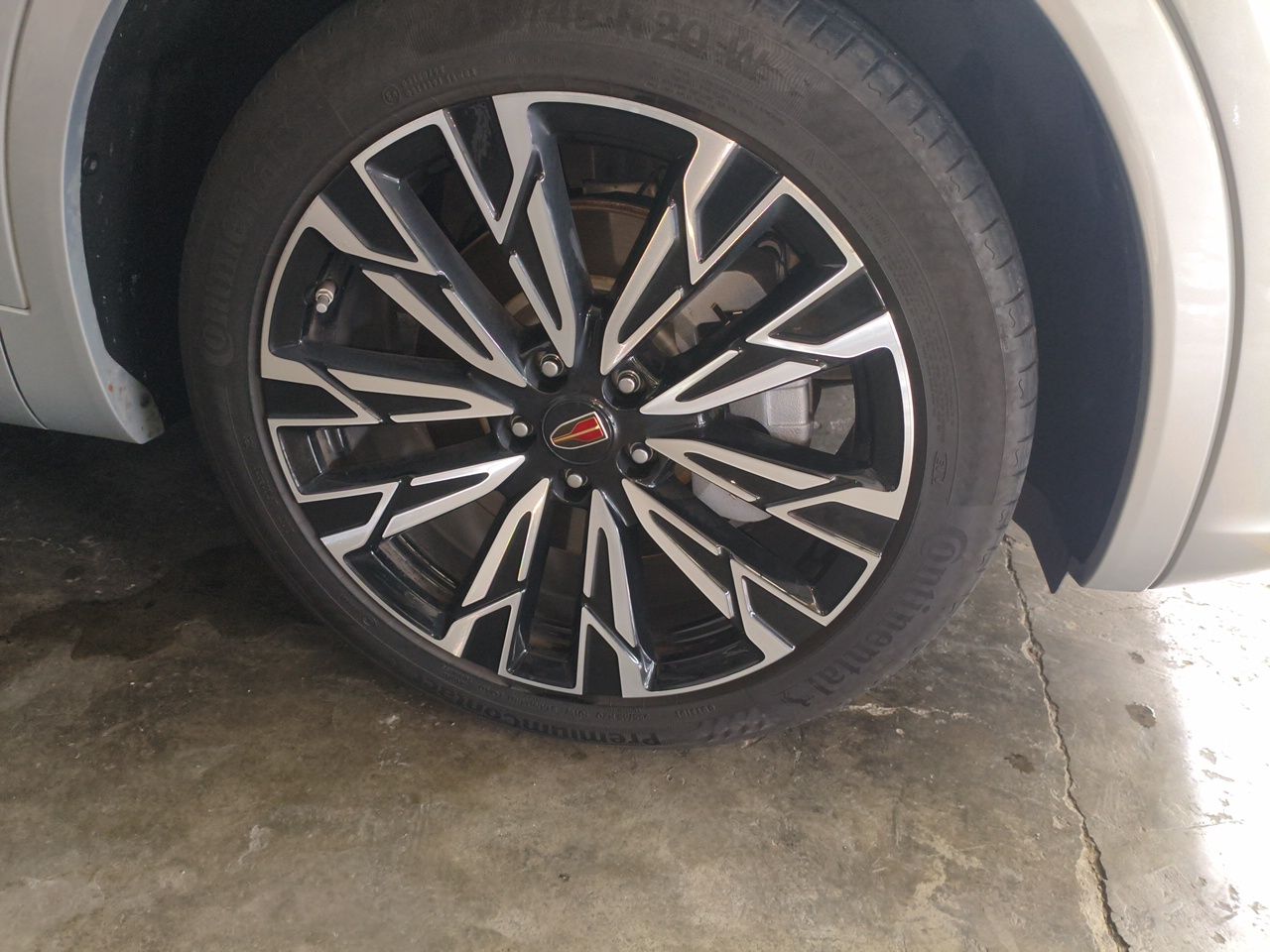 Hongqi HS5 2023 2.0T Four-Wheel Drive Flagship Pro Edition - Chinese Trim Xiang — снимка 8