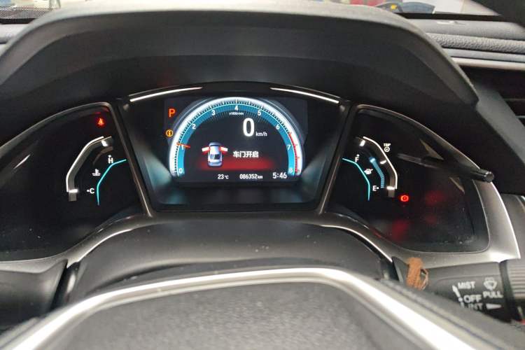 Used Honda Civic 2016 220TURBO CVT Luxury Edition
