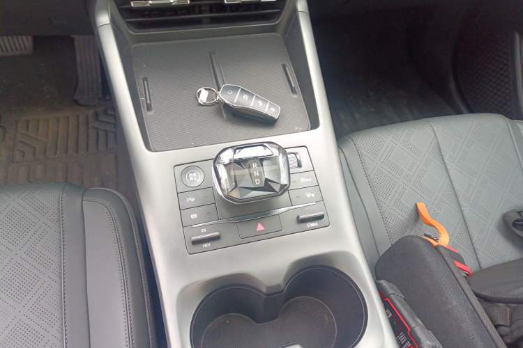 Used BYD Qin PLUS 2025 DM-i Smart Drive 120KM Superior Model