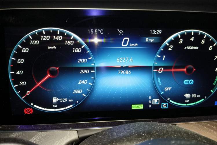 Used Mercedes-Benz E-Class New Energy 2022 Second Facelift E 350 e L Plug-in Hybrid Sports Sedan Instrument Cluster