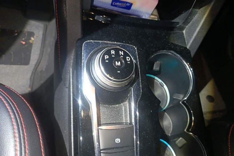 Used Ford Escape 2020 EcoBoost 245 Four-Wheel Drive ST-LINE Deluxe Edition