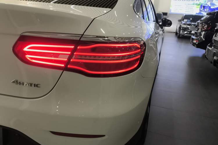 Used Mercedes-Benz GLC Coupe 2019 GLC 200 4MATIC Coupe SUV