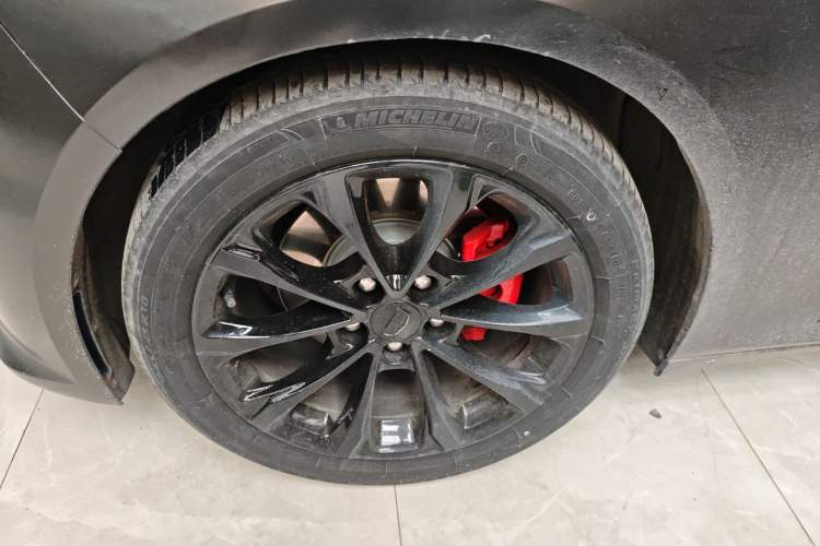 Used Cadillac CT5 2020 28T Luxury Version Left Front Wheel Hub