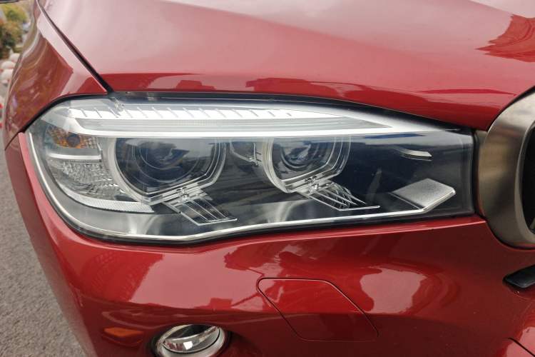 Used BMW X6 2018 xDrive28i
