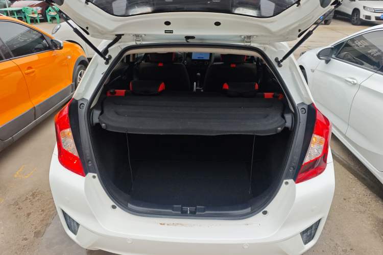 Used Honda Fit 2016 1.5L LXS CVT Comfort Sunroof Version Trunk