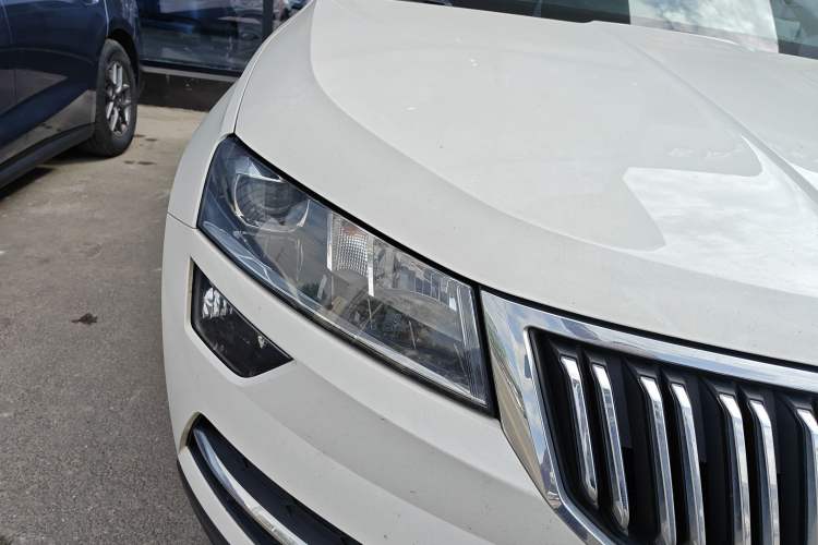 Used Skoda Karoq 2019 TSI280 Smart Drive Deluxe Edition China VI Standard