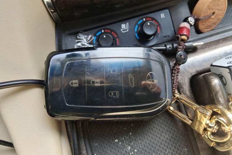 Used Toyota Vellfire 2020 Dual-Engine 2.5L HV Prestige Edition
