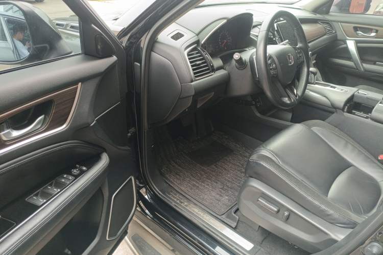 Used Honda Avancier 2017 240TURBO Two-Wheel Drive Premium Edition
