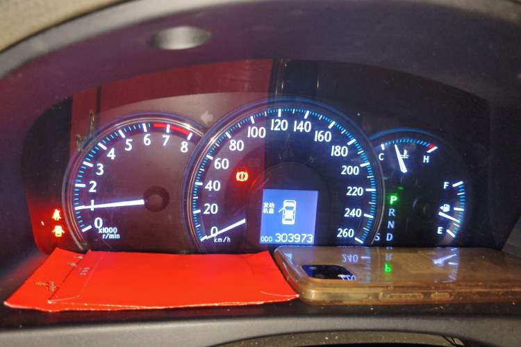 Used Toyota Crown 2010 2.5L Royal Leather Sunroof Navigation Edition
