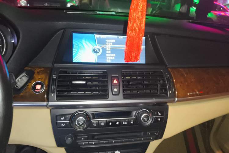 Used BMW X5 2011 xDrive35i Leading Model
