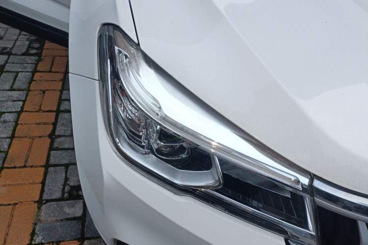 Used Brilliance V6 2018 1.5T Automatic Luxury Model