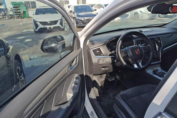 Used Roewe RX5 New Energy 2017 ERX5 EV400 Electric Internet Supreme Edition