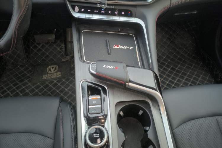 Used CHANGAN UNI-T 2021 1.5T Excellence Model
