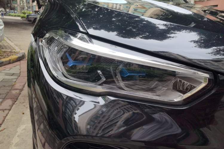 Used BMW X5 2022 xDrive 30Li M Sport Package