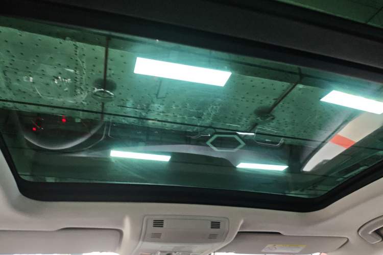 Used Volkswagen T-ROC 2018 280TSI DSG Four-Wheel Drive Comfort Version China V Standard