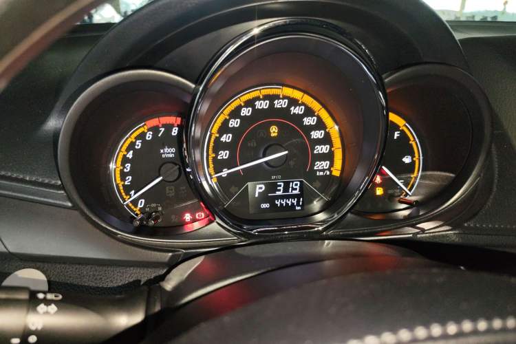 Used Toyota YARiS L Zhi Xuan 2022 X-Trail 1.5L CVT Leading PLUS Edition